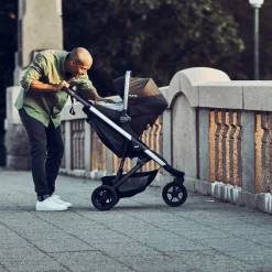 Passeggini Compatti*Thule Spring Beige morbido su nero